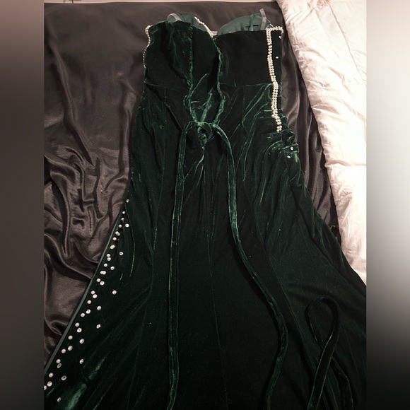 Prom Dress - Picture 10 of 11